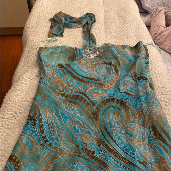 Dress - Picture 3 of 7